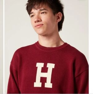 THE COOP 100% LAMBSWOOL NWOT UNISEX SIZE SMALL